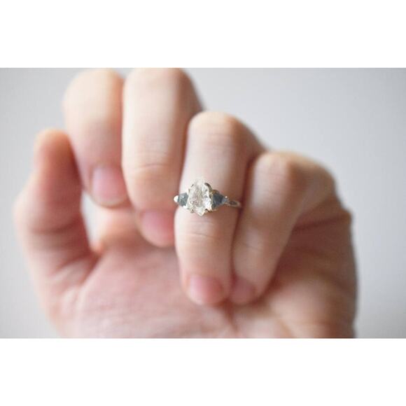 alternative raw diamond engagement ring raw crystal size 4 5 6 7 8 8 9 10 11 12 - Picture 2 of 7